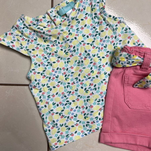Obaibi set for 6-month-old girl like new, blouse and pink shorts