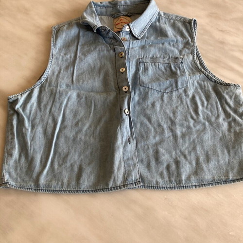 Pink Woman sleeveless T-shirt like new, thin denim, size L
