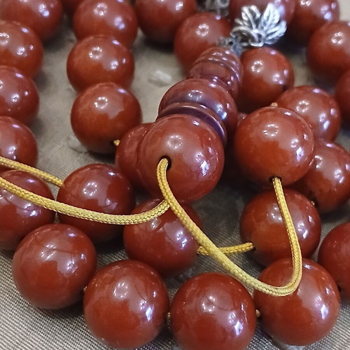 Mastic Worry Beads used with silver elements