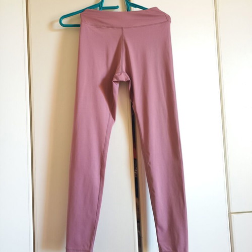 BodyTalk purple sports leggings new, size M