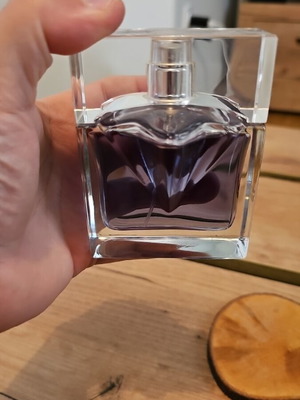 Femme de Montblanc 75ml perfume tester, like new, discontinued