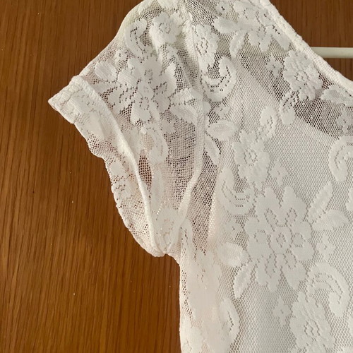 Hollister white lace mini dress like new, size M (fits S)