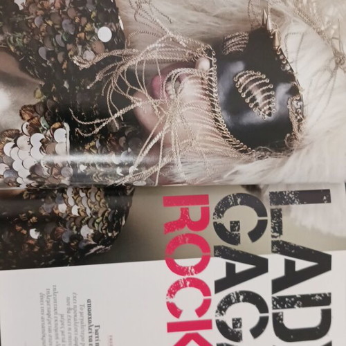 Free magazine January 2010 used, Lady Gaga cover