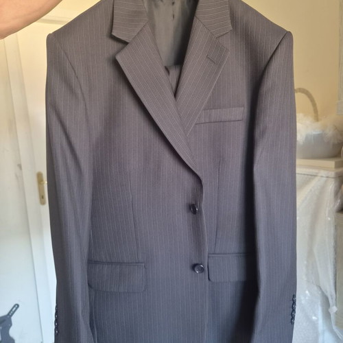 Mariante suit like new, gray, size XL