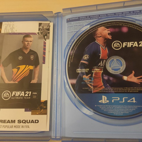 Fifa 21 PS4 game like new, plays on PS5