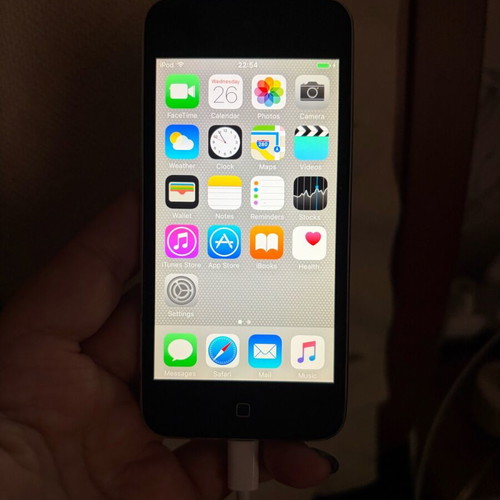 Apple iPod Touch 5th Gen 16Gb used, home button not working