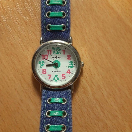 Jacques Farel Time 4 Kidz Analog Kids Wristwatch like new, blue and green