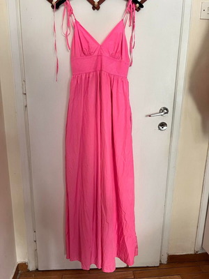 DKNY long dress fuchsia like new, size small