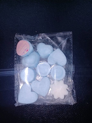 Wax melts candles new, pack of 10 with fragrances