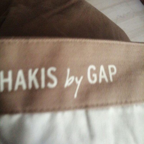 Gap women's slim pants size 04 beige like new