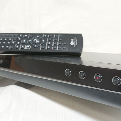 LG DR389 DVD εγγραφέας αναπαραγωγέας σαν καινούργιο με αυθεντικό τηλεκοντρόλ