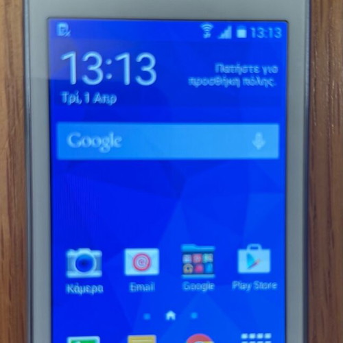 Samsung Galaxy Young 2 like new smartphone with box and charger
