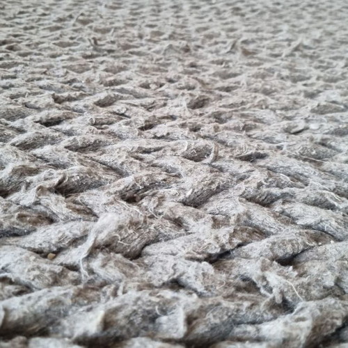Rug used with thick braided texture and embossed surface 240x170