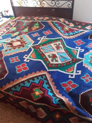 Ολόμαλλο κιλίμι καινούργιο με ξεχωριστά χρώματα 230x290 εκ.