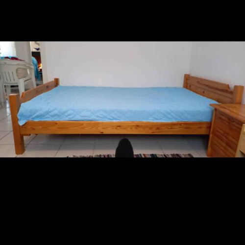 Wooden beds 1.5 used, set of 2 with nearly new mattresses