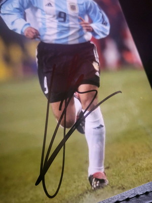 Saviola authentic autograph like new