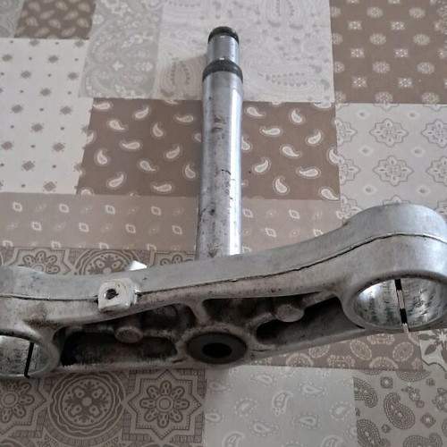 Suzuki DL 650 V Strom fork stem used