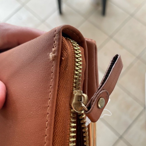 Wallet brown new with strap
