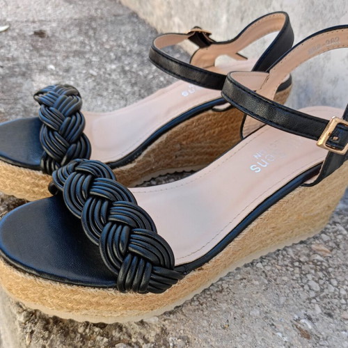 Sixth Sens women's platform sandals, size 40, beige and blue