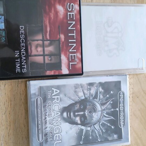 PC games used, pack of 12, various titles