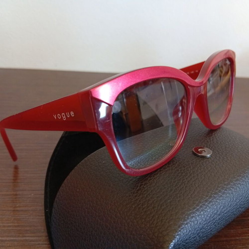 Vogue sunglasses new, red