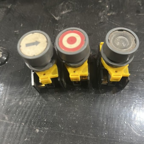 Tracon Electric industrial button used, 380V 10A