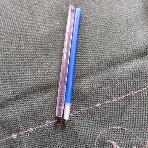 Set of 12 used pens for collectors
