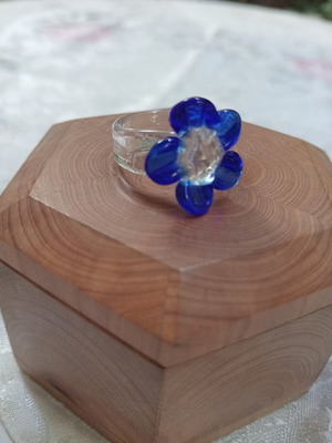 Murano Glass Ring vintage 1994, like new, blue