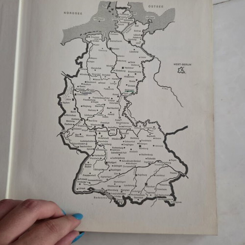 Bundesrepublik Deutschland Otto Siegner vintage photobook used, English
