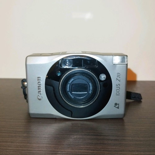 Canon IXUS Z70 camera used condition