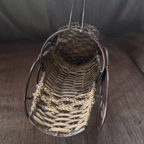 Decorative wine holder like new