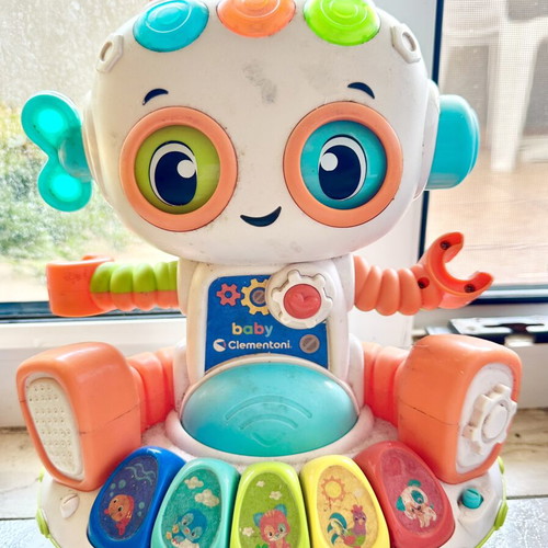 Baby Clementoni Baby Robot like new with educational activities