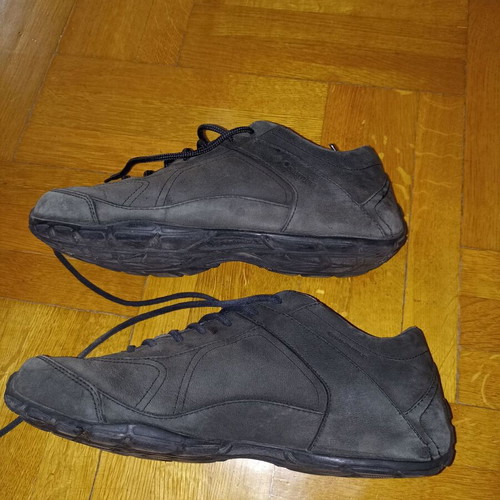 Columbia sport shoes black size 43.5 like new