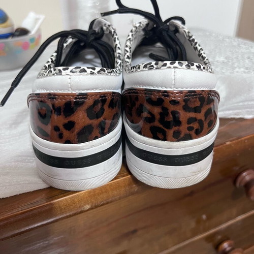 Guess sneakers like new, double sole with leopard detail, genuine leather