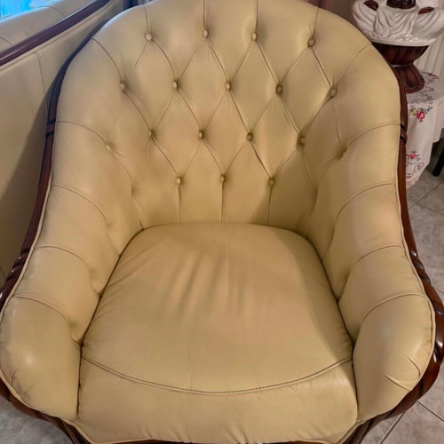 Chesterfield style living room set like new, leather with wooden frame