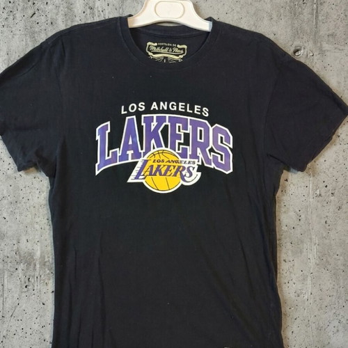 Mitchell & Ness LA Lakers T-shirt like new, size L