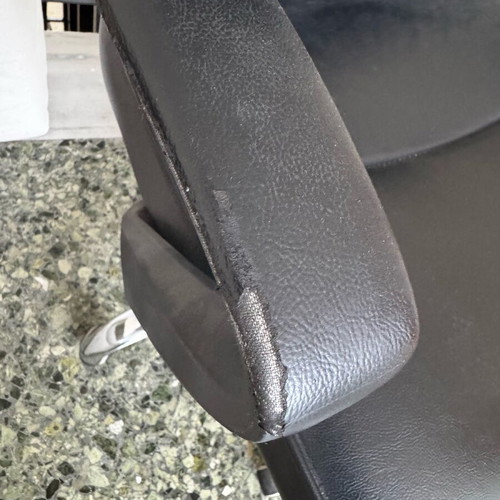 Black leather office chair used in very good condition