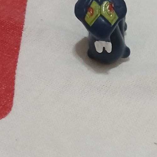 Seviper mini figure Pokemon Gen 3