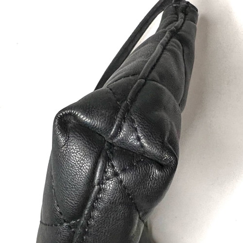 Guess black-gold shoulder pochette used