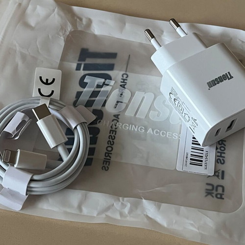 Charger set with Lightning to USB-C cable for iPhone new