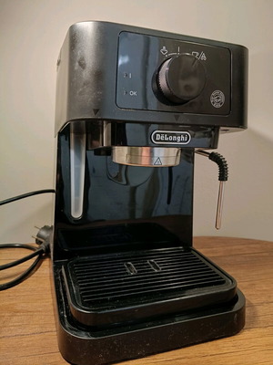 Μηχανή Espresso Delonghi Stilosa EC235.BK μεταχειρισμένη