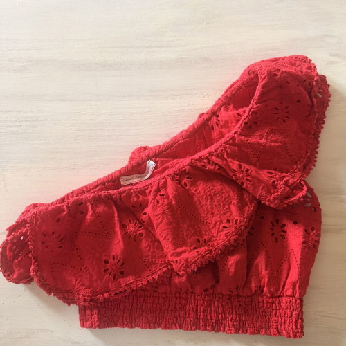 Axel one shoulder red crop top, 100% cotton