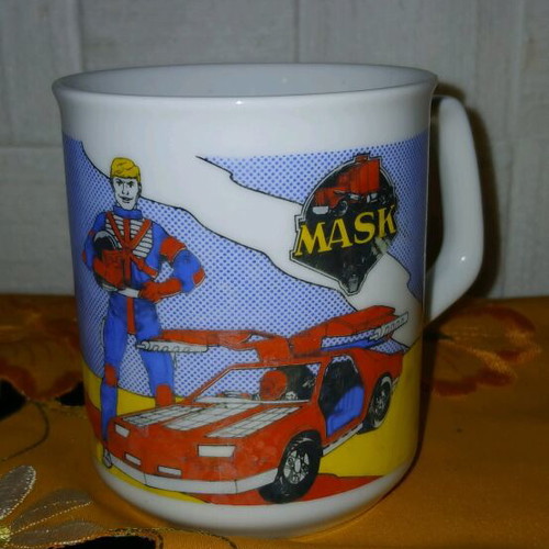 Mask mug used, rare 1980s with crack on handle