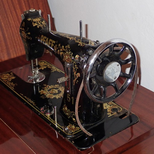 Pfaff sewing machine with cabinet used, excellent condition