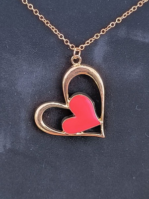 Romantic Heart Necklace new with double heart and red center