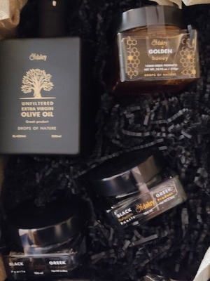 Dakry gift box καινούργιο με μέλι, μαύρες πέρλες βαλσάμικου και ελαιόλαδο