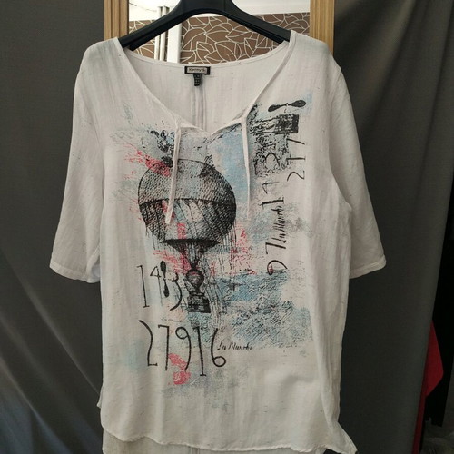 Kenny S cotton women's t-shirt size M like new
