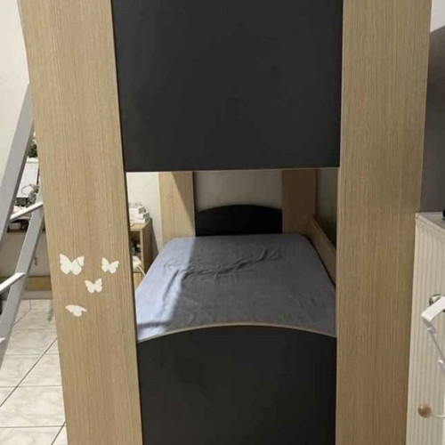 Wooden bunk bed like new, natural oak with gray details