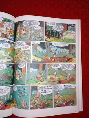 Asterix comic book like new