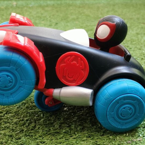 Marvel Spidey and His Amazing Friends Miles Morales Stunt Car like new